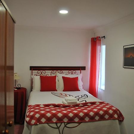 Casa Dos Teles Guest House Евора Екстериор снимка